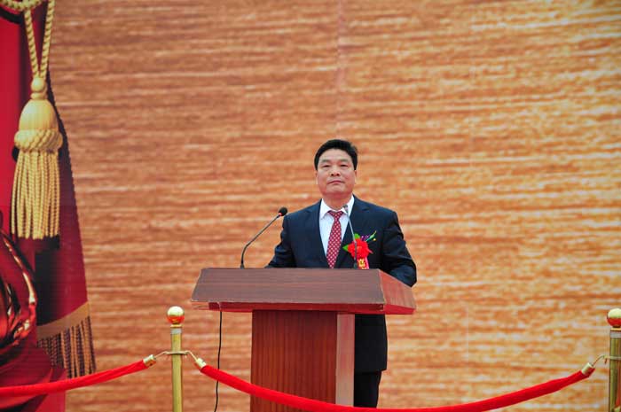 吳平河書(shū)記主持開(kāi)工儀式